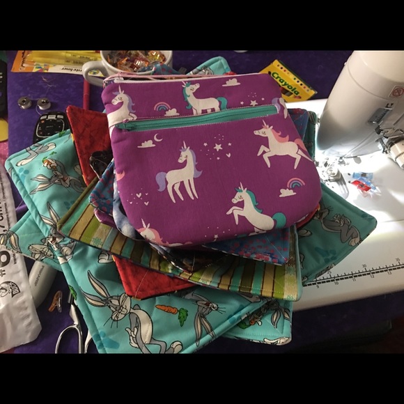 Bowl and plate cozies. Zipper bags. - Picture 6 of 8